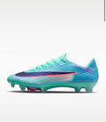 Nike crampon